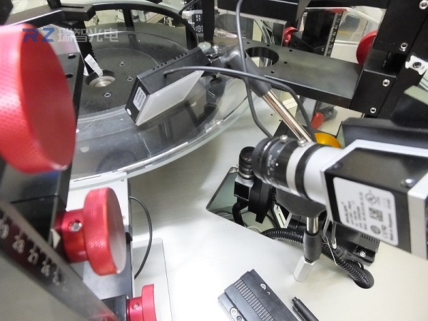 CCD視覺檢測設(shè)備