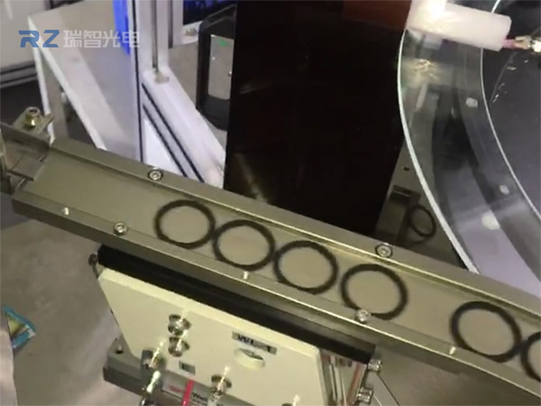 自動光學(xué)檢測設(shè)備廠家：機器視覺檢測設(shè)備由哪些部分組成？